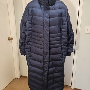 <SOLD> Lands' End Women's Long Navy Puffer Jacket